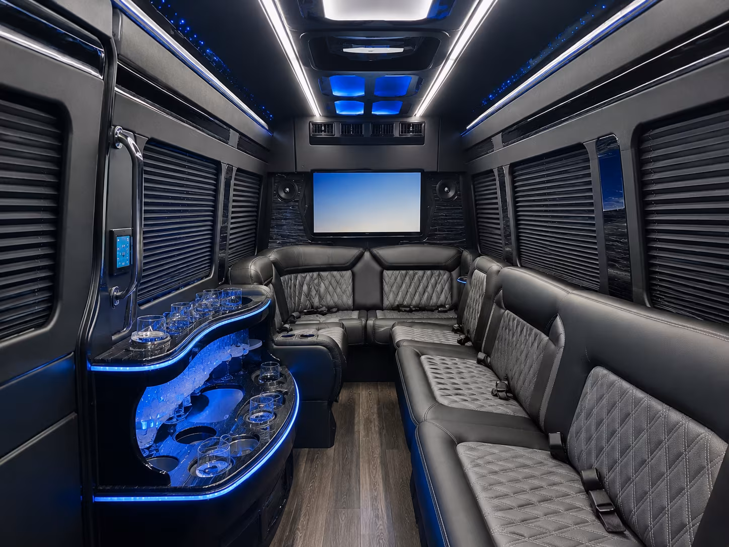 for quick and easy corporate and convention transportation in fort smith