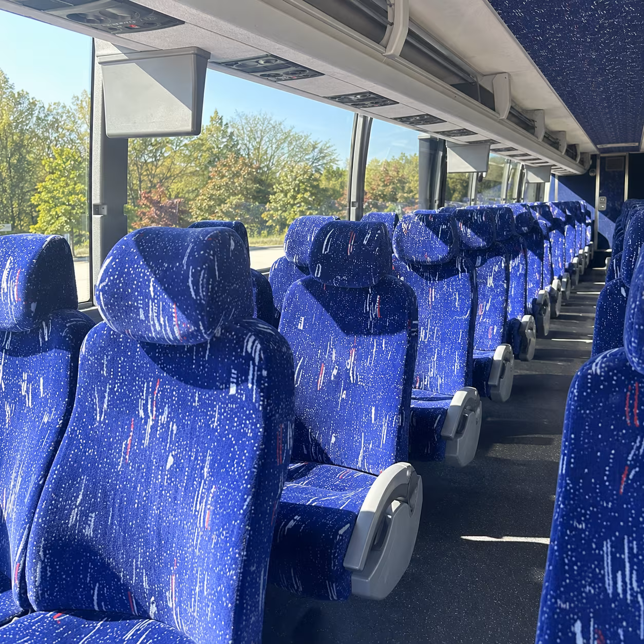 how distance and duration affect charter bus rates in fort smith arkansas