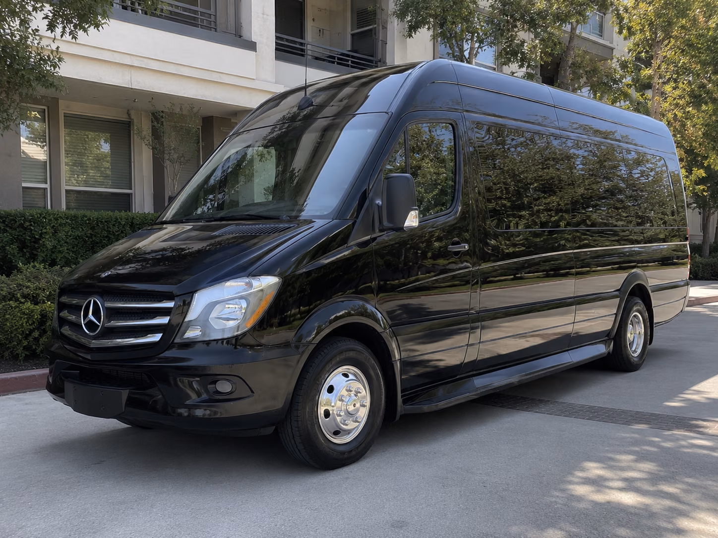 tulsa fort smith charter buses